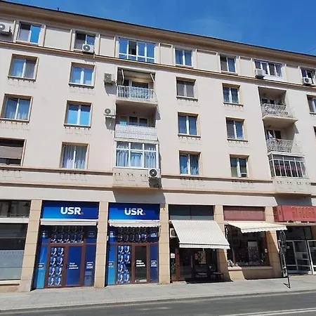 Avis Apartament Centru