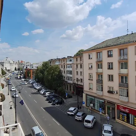 Avis Apartament Centru